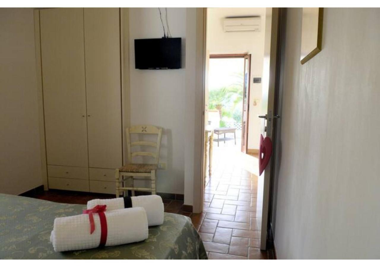 Poggio Di Luna B&B Relais Peschici Bagian luar foto