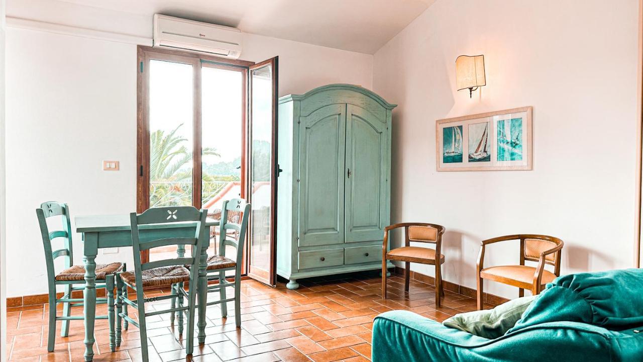 Poggio Di Luna B&B Relais Peschici Bagian luar foto